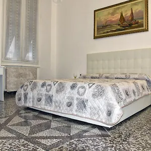https://katiuscias-little-corner.hotelitalianriviera.com